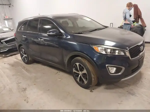 5XYPH4A55GG139439 2016 KIA SORENTO - Image 1