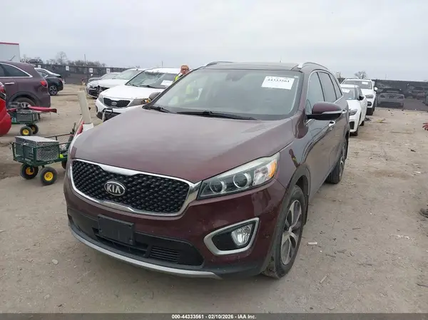 5XYPH4A55HG236982 2017 KIA SORENTO - Image 2