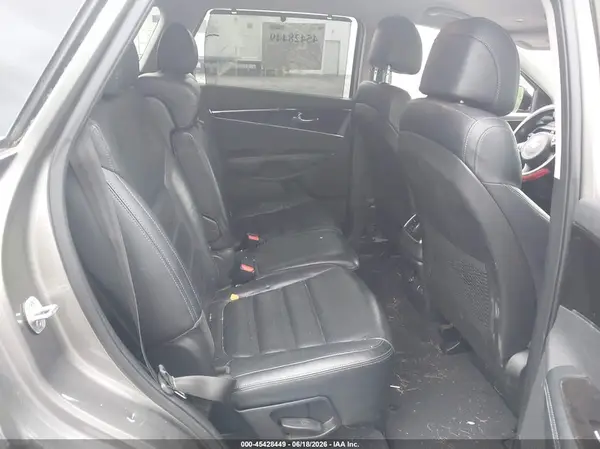 5XYPH4A55HG293439 2017 KIA SORENTO - Image 8