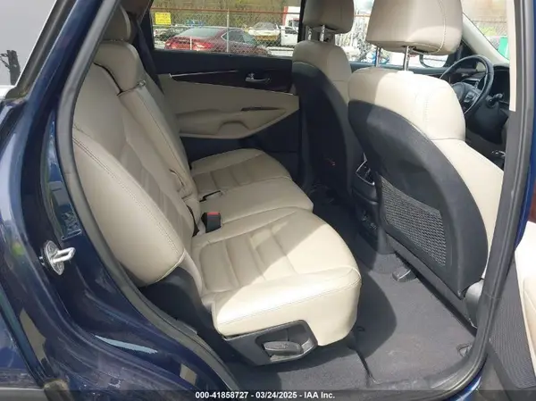 5XYPH4A55HG301314 2017 KIA SORENTO - Image 8