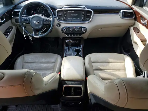 5XYPH4A55HG315679 2017 KIA SORENTO - Image 8