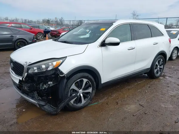 5XYPH4A55JG367819 2018 KIA SORENTO - Image 2