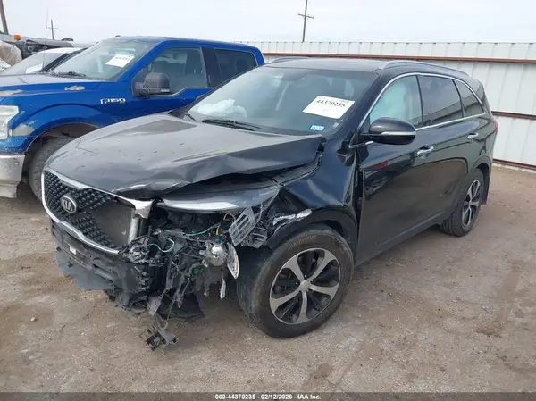 5XYPH4A55JG391439 2018 KIA SORENTO - Image 2