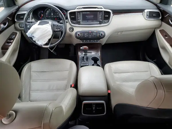 5XYPH4A55JG395233 2018 KIA SORENTO - Image 8