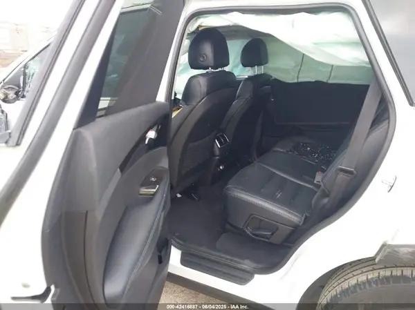 5XYPH4A55JG398973 2018 KIA SORENTO - Image 8