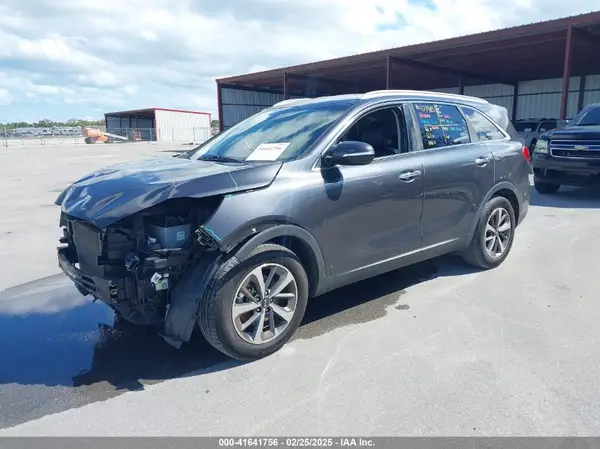 5XYPH4A55KG457294 2019 KIA SORENTO - Image 2
