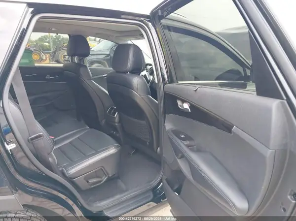 5XYPH4A56GG037826 2016 KIA SORENTO - Image 8
