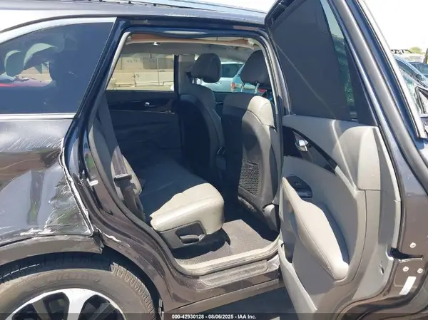 5XYPH4A56GG105638 2016 KIA SORENTO - Image 8