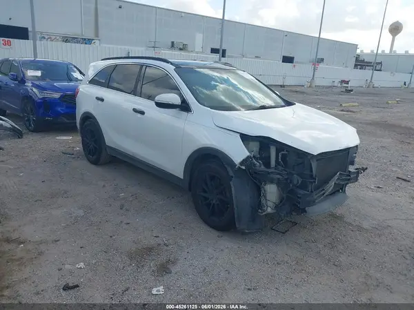 5XYPH4A56GG146982 2016 KIA SORENTO - Image 1
