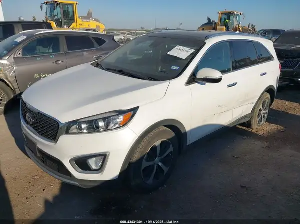 5XYPH4A56HG202517 2017 KIA SORENTO - Image 2
