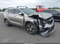 5XYPH4A56HG233136 2017 KIA SORENTO