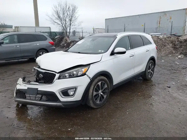 5XYPH4A56HG257291 2017 KIA SORENTO - Image 2
