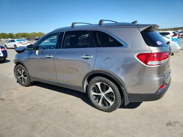 5XYPH4A56HG306697 2017 KIA SORENTO - Image 2