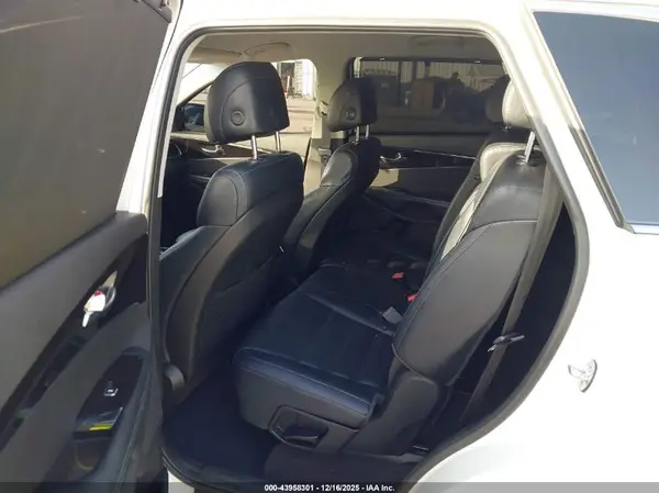5XYPH4A56HG315299 2017 KIA SORENTO - Image 8