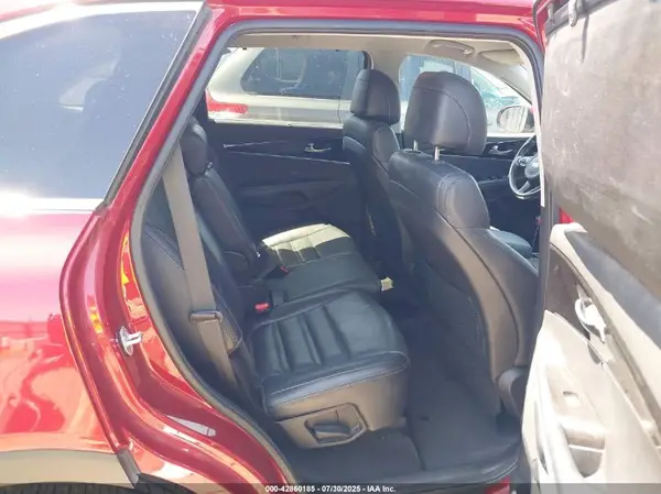 5XYPH4A56HG315416 2017 KIA SORENTO - Image 8