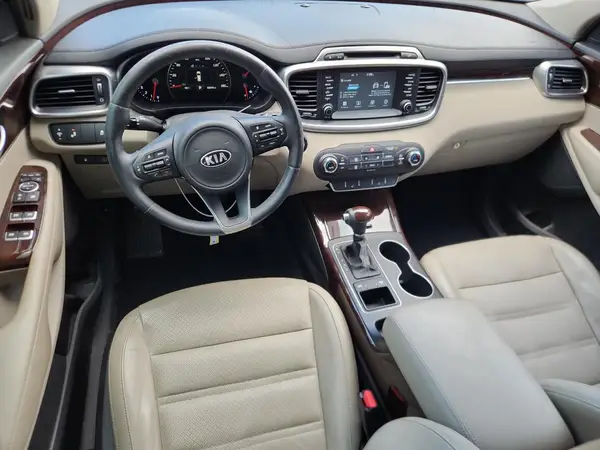 5XYPH4A56JG339270 2018 KIA SORENTO - Image 8