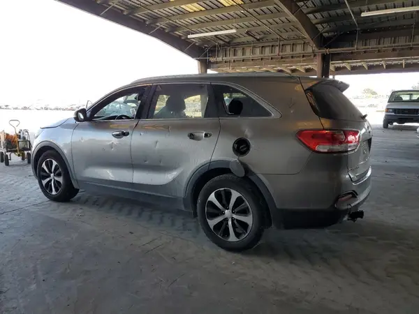 5XYPH4A56JG426778 2018 KIA SORENTO - Image 2