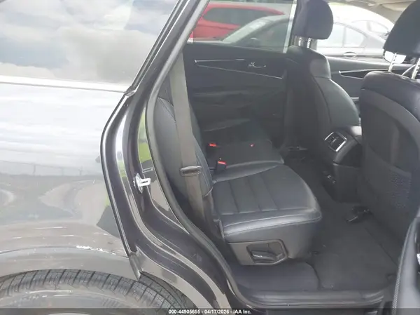5XYPH4A56KG497772 2019 KIA SORENTO - Image 8