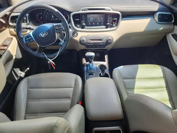 5XYPH4A56KG524629 2019 KIA SORENTO - Image 8