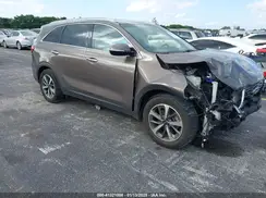 5XYPH4A56KG525795 2019 KIA SORENTO