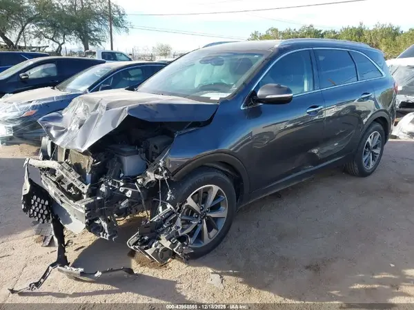 5XYPH4A56KG530883 2019 KIA SORENTO - Image 2