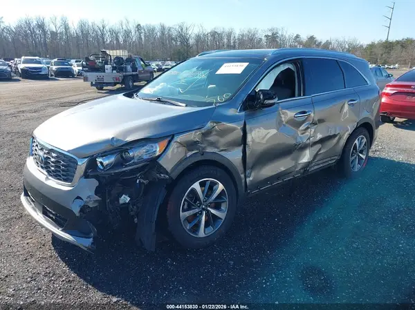 5XYPH4A56KG531046 2019 KIA SORENTO - Image 2