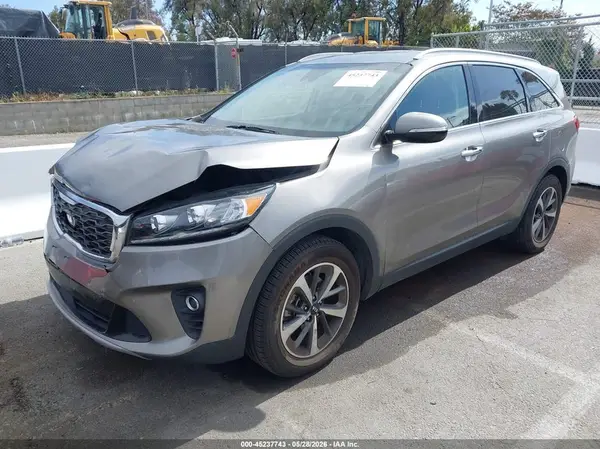 5XYPH4A56KG538868 2019 KIA SORENTO - Image 2