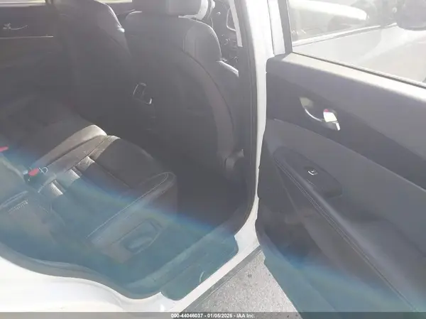 5XYPH4A56KG542600 2019 KIA SORENTO - Image 8