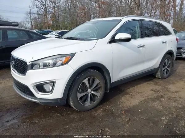 5XYPH4A57GG106989 2016 KIA SORENTO - Image 2