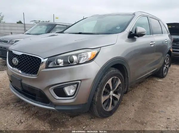 5XYPH4A57GG148773 2016 KIA SORENTO - Image 2