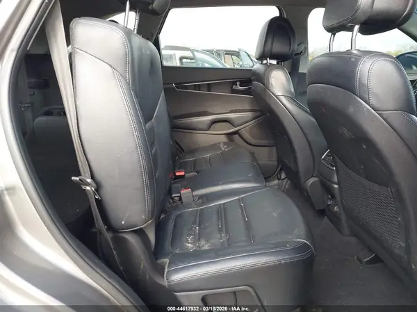5XYPH4A57GG186133 2016 KIA SORENTO - Image 8