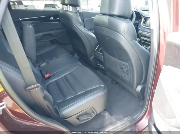 5XYPH4A57HG248616 2017 KIA SORENTO - Image 8