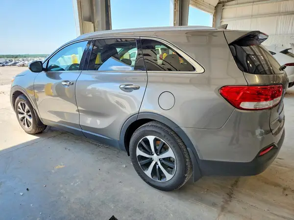 5XYPH4A57HG260958 2017 KIA SORENTO - Image 2