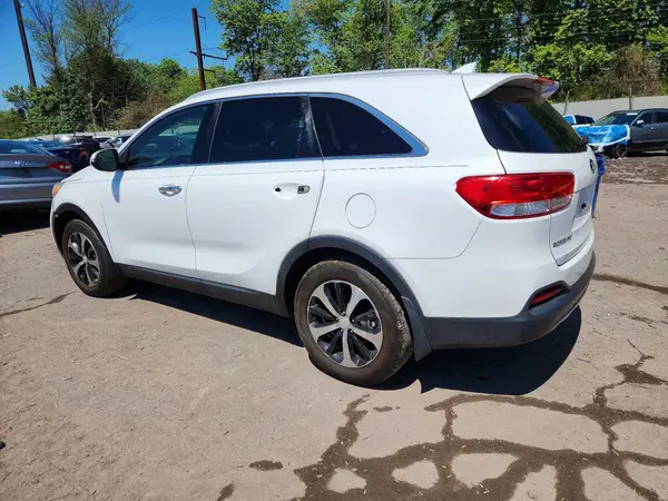 5XYPH4A57HG316994 2017 KIA SORENTO - Image 2