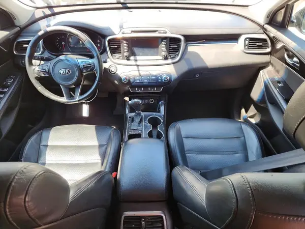 5XYPH4A57HG316994 2017 KIA SORENTO - Image 8