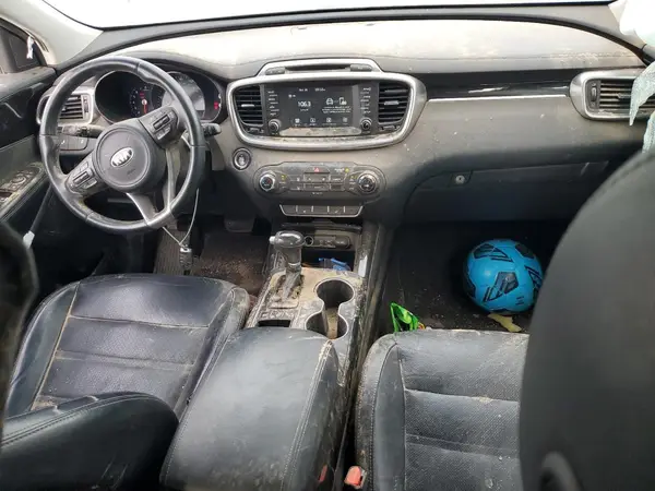 5XYPH4A57JG355963 2018 KIA SORENTO - Image 8