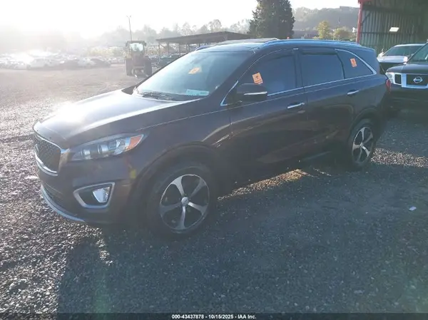 5XYPH4A57JG362556 2018 KIA SORENTO - Image 2