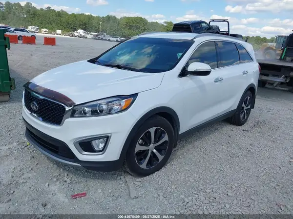 5XYPH4A57JG374531 2018 KIA SORENTO - Image 2