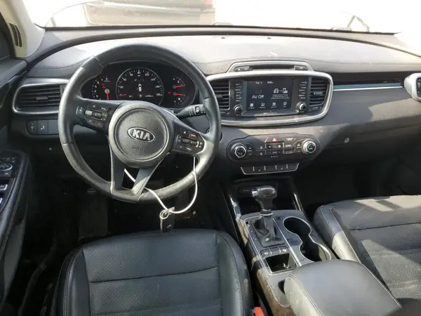 5XYPH4A57JG386405 2018 KIA SORENTO - Image 8