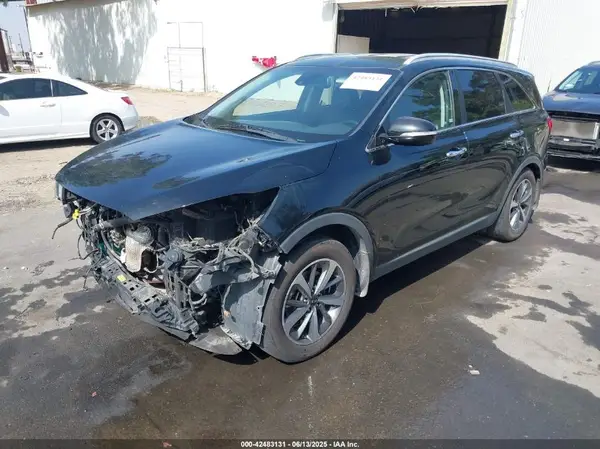 5XYPH4A57KG450587 2019 KIA SORENTO - Image 2