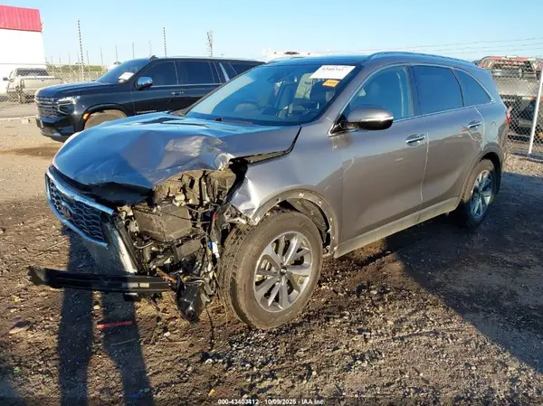 5XYPH4A57KG500596 2019 KIA SORENTO - Image 2