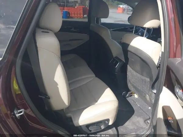 5XYPH4A57LG647289 2020 KIA SORENTO - Image 8
