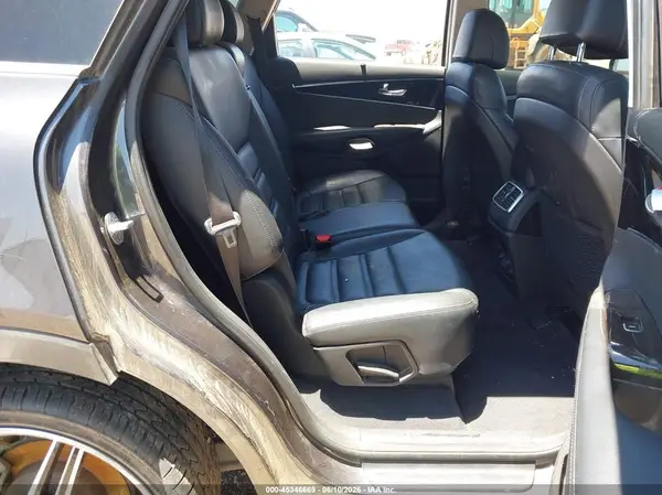 5XYPH4A58HG236023 2017 KIA SORENTO - Image 8