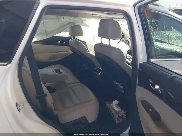5XYPH4A58HG257177 2017 KIA SORENTO - Image 8