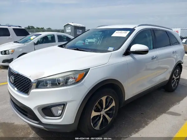 5XYPH4A58HG290700 2017 KIA SORENTO - Image 2