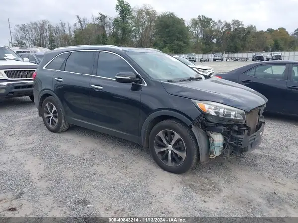 5XYPH4A58JG365627 2018 KIA SORENTO - Image 1
