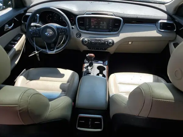 5XYPH4A58JG376353 2018 KIA SORENTO - Image 8
