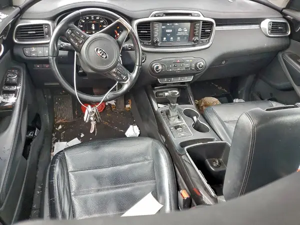 5XYPH4A58JG396909 2018 KIA SORENTO - Image 8