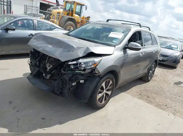 5XYPH4A59GG137581 2016 KIA SORENTO - Image 2