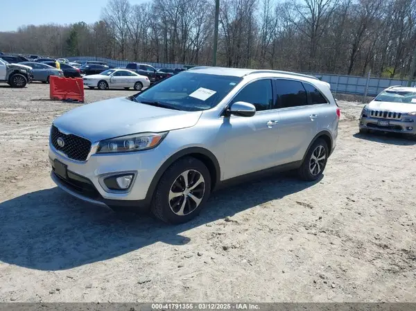 5XYPH4A59HG286686 2017 KIA SORENTO - Image 2